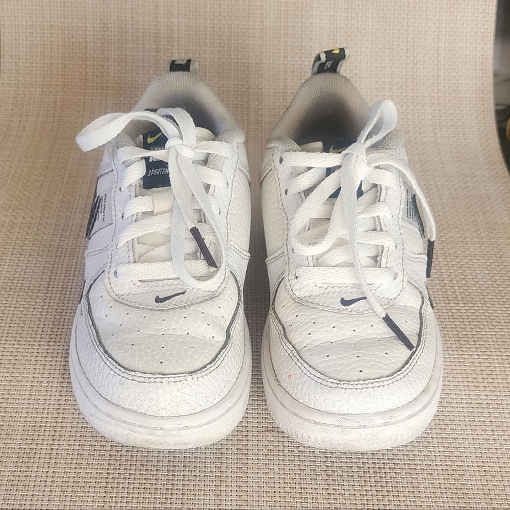 Air Force 1 White Utility LV8 Overbranding